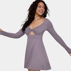 Halara Cloudful Pocket 2-Piece Set Dress-Front and Back
Wearable - Purple Sage